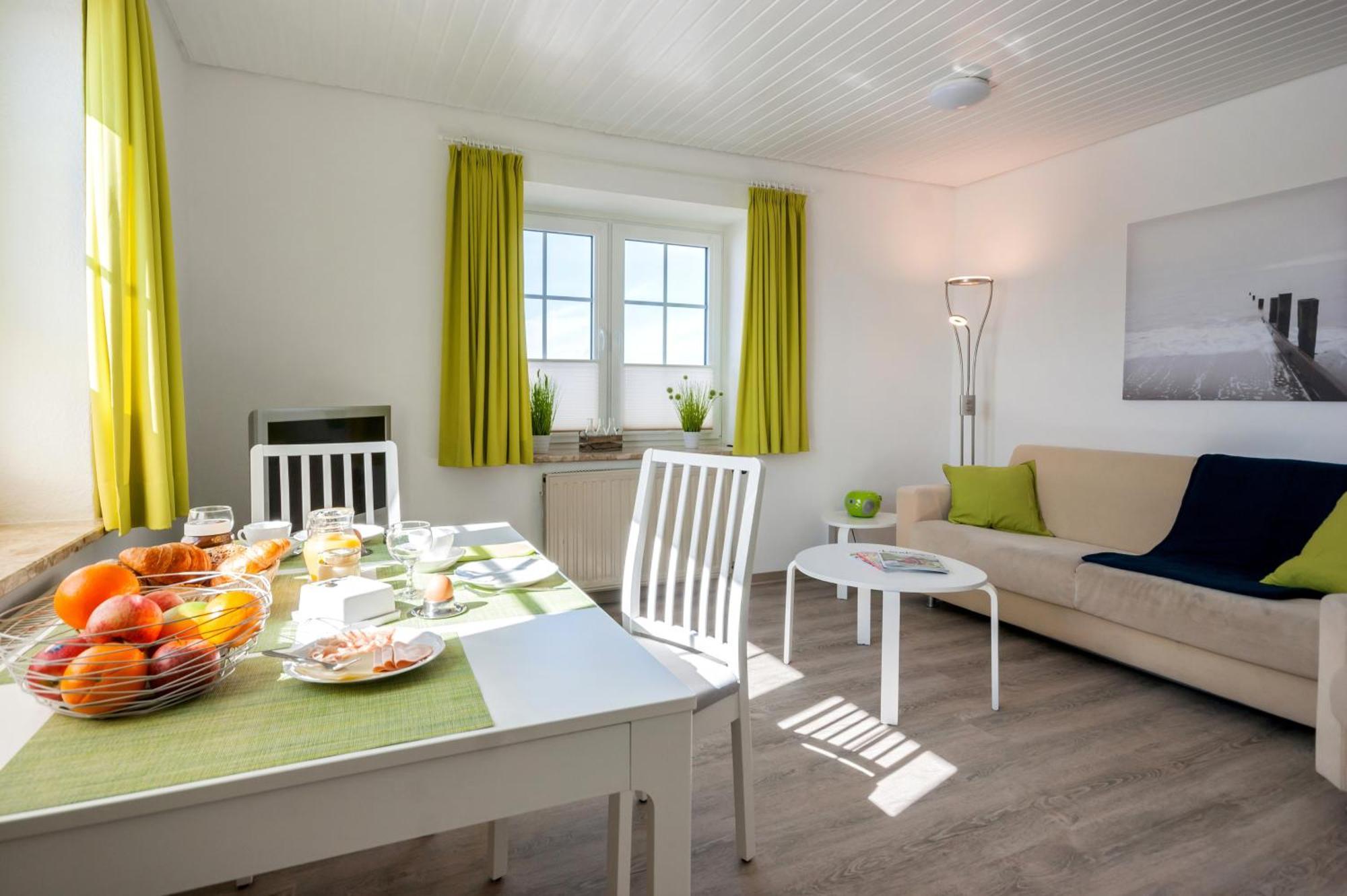 Knusthof Lafrenz - Kuestenblick เฟมาร์น ภายนอก รูปภาพ