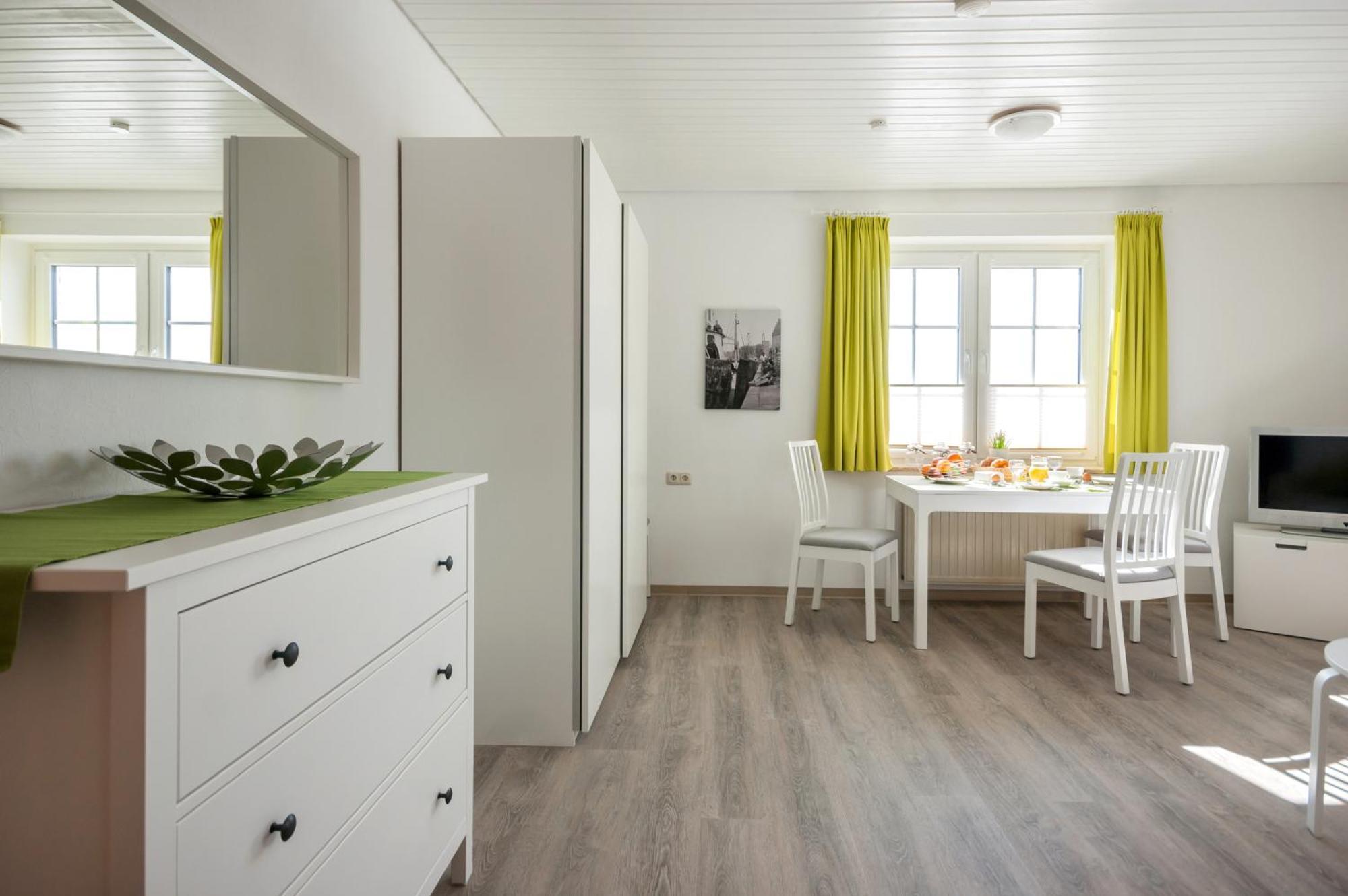 Knusthof Lafrenz - Kuestenblick เฟมาร์น ภายนอก รูปภาพ